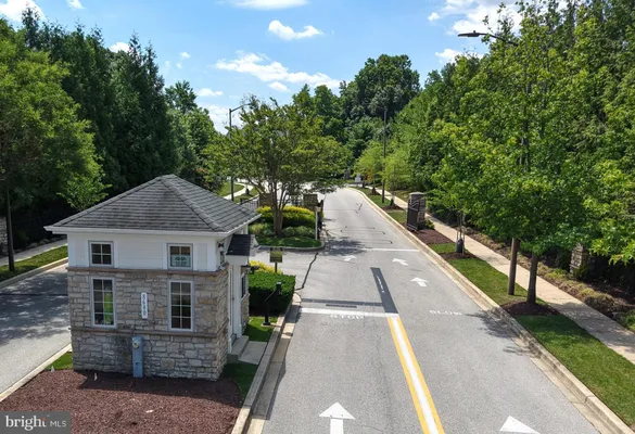 Property Slideshow image 3 of 73 | 8893 shining oceans way 15, Columbia, MD, 21045