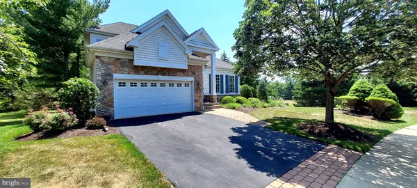 Property Slideshow image 2 of 39 | 224 bobwhite rd, New Hope, PA, 18938