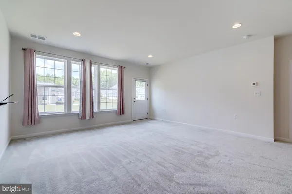 Property Slideshow image 3 of 36 | 1428 whispering woods rd, Middletown, DE, 19709