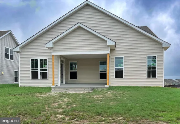 Property Slideshow image 3 of 37 | 24 royal view dr, Bridgeville, DE, 19933