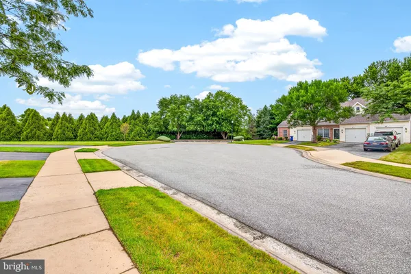 Property Slideshow image 2 of 28 | 463 sweetman dr, Bear, DE, 19701
