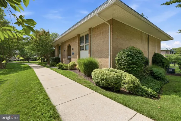 Property Slideshow image 2 of 40 | 3505 s leisure world blvd 29-2e, Silver Spring, MD, 20906