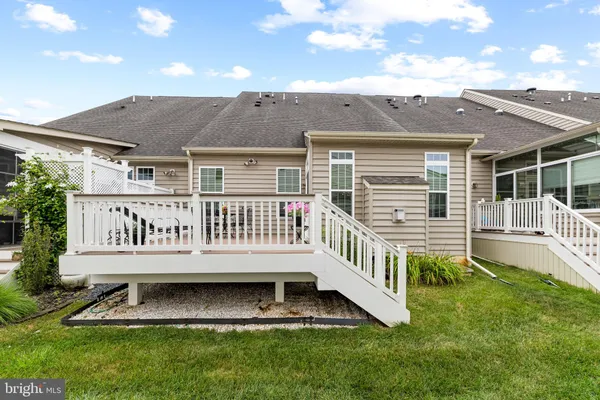 Property Slideshow image 2 of 48 | 331 tufton cir 102, Fallston, MD, 21047