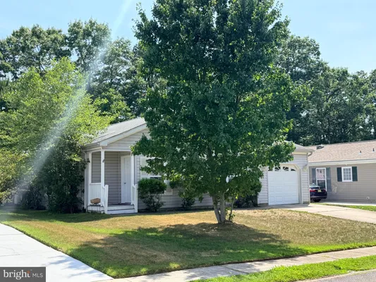 Property Slideshow image 2 of 30 | 199 pebble beach dr, Mays Landing, NJ, 08330