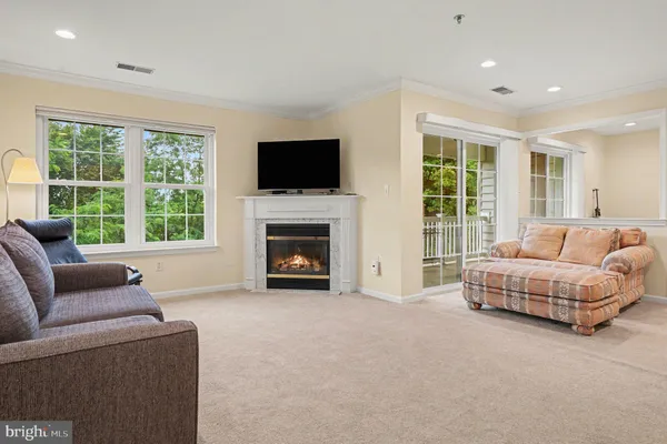 Property Slideshow image 2 of 27 | 42 w college ave 322, Yardley, PA, 19067