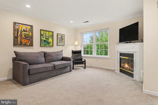 Property Slideshow image 3 of 27 | 42 w college ave 322, Yardley, PA, 19067