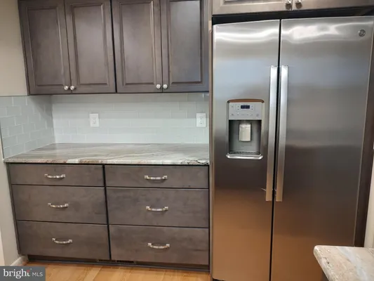 Property Slideshow image 3 of 16 | 3576 chiswick ct 2c, Silver Spring, MD, 20906