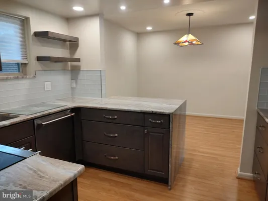 Property Slideshow image 2 of 16 | 3576 chiswick ct 2c, Silver Spring, MD, 20906
