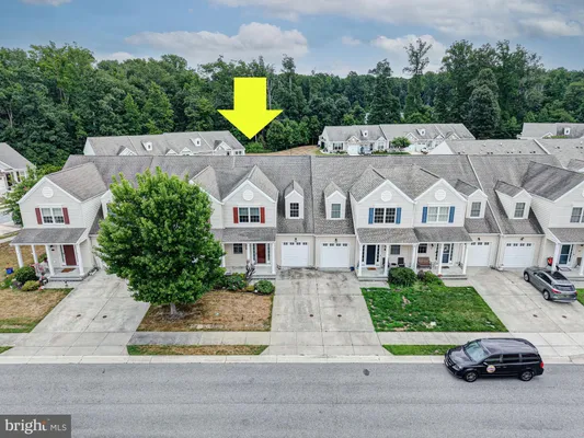 Property Slideshow image 3 of 52 | 103 candor ln, Dover, DE, 19901