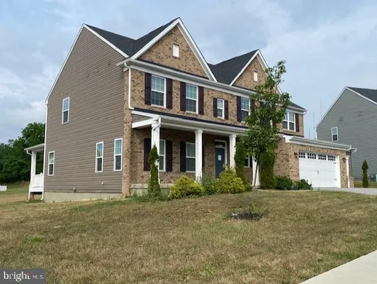Property Slideshow image 2 of 39 | 3002 vanessa dr, Harrisburg, PA, 17110
