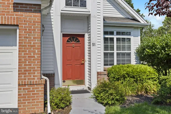 Property Slideshow image 3 of 22 | 51 pinflower la la, Princeton Junction, NJ, 08550