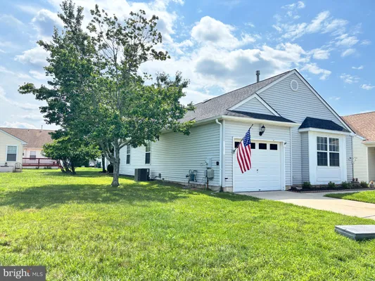 Property Slideshow image 2 of 8 | 614 barbados dr, Williamstown, NJ, 08094