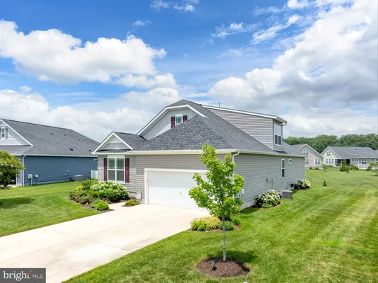 Property Slideshow image 2 of 46 | 16272 ashlar loop, Milton, DE, 19968