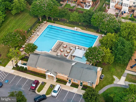 Property Slideshow image 3 of 71 | 421 hamlet club dr 305, Edgewater, MD, 21037