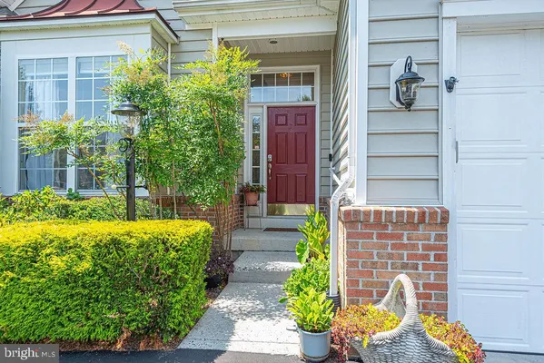 Property Slideshow image 2 of 60 | 6 easton ave, Ocean Pines, MD, 21811