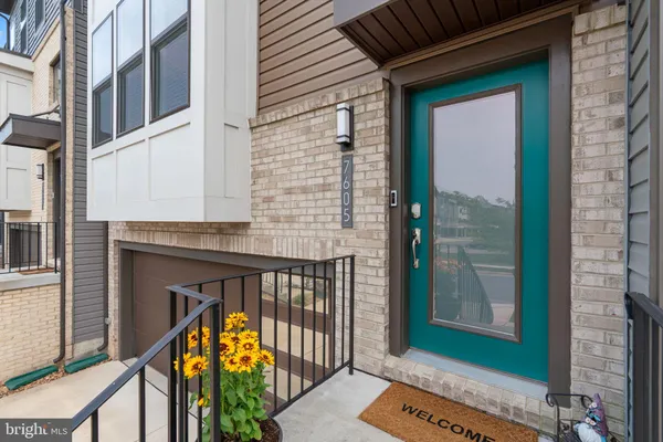 Property Slideshow image 3 of 56 | 7605 chert ct, Glen Burnie, MD, 21060