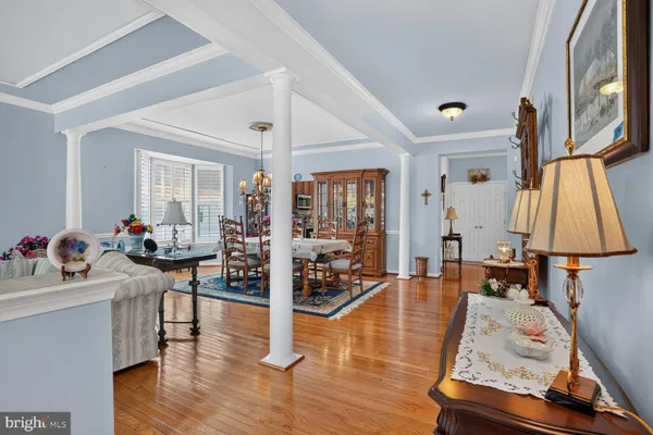 Property Slideshow image 2 of 74 | 17451 four seasons dr, Dumfries, VA, 22025