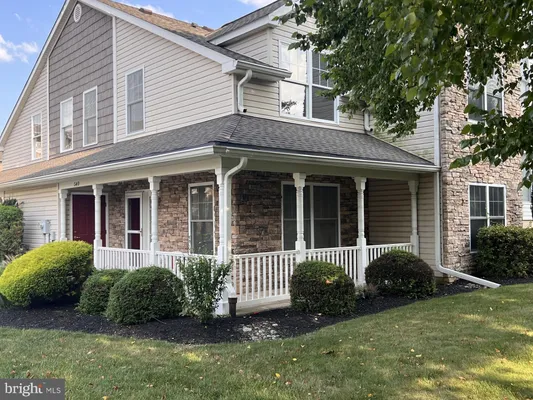 Property Slideshow image 2 of 40 | 540 easy st t91, Philadelphia, PA, 19111