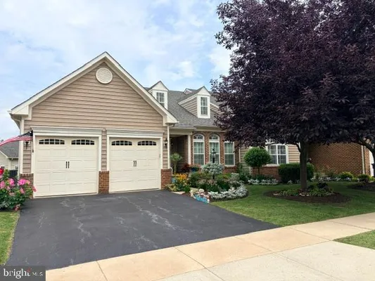 Property Slideshow image 3 of 55 | 10521 edwardian ln 142, New Market, MD, 21774