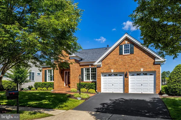 Property Slideshow image 2 of 71 | 15454 legacy way, Haymarket, VA, 20169
