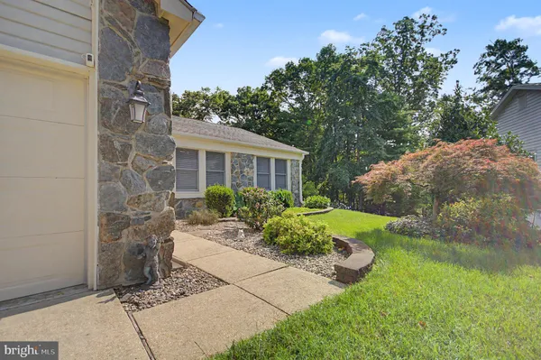 Property Slideshow image 3 of 75 | 816 boatswain way, Annapolis, MD, 21401