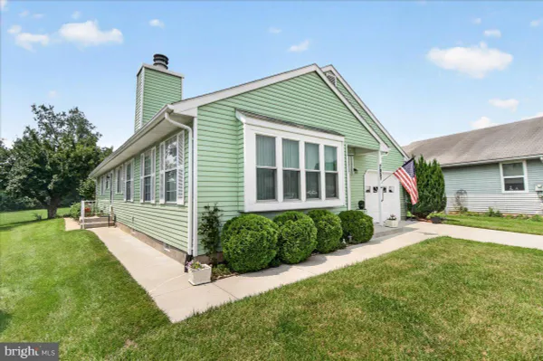 Property Slideshow image 2 of 80 | 7057 catalpa rd, Frederick, MD, 21703