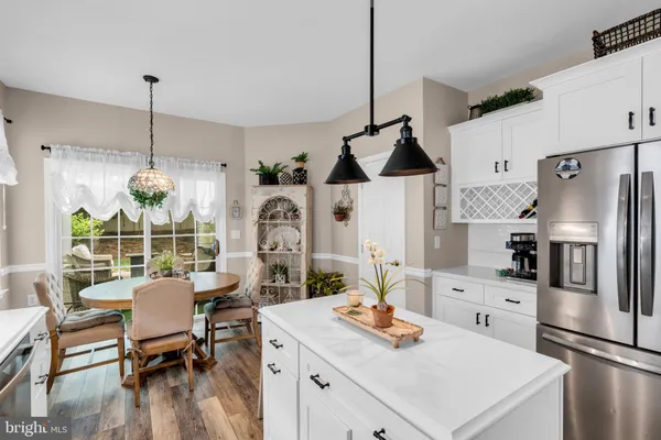 Property Slideshow image 3 of 29 | 32 bear meade dr, Hamilton, NJ, 08691