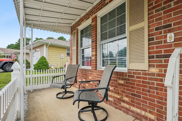 Property Slideshow image 2 of 16 | 423 costa mesa dr, Toms River, NJ, 08757