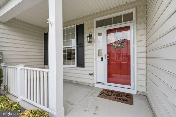 Property Slideshow image 2 of 33 | 240 e mission lane ln 240, Levittown, PA, 19054
