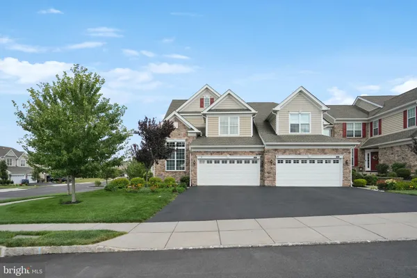 Property Slideshow image 2 of 30 | 500 molly pitcher dr, Collegeville, PA, 19426