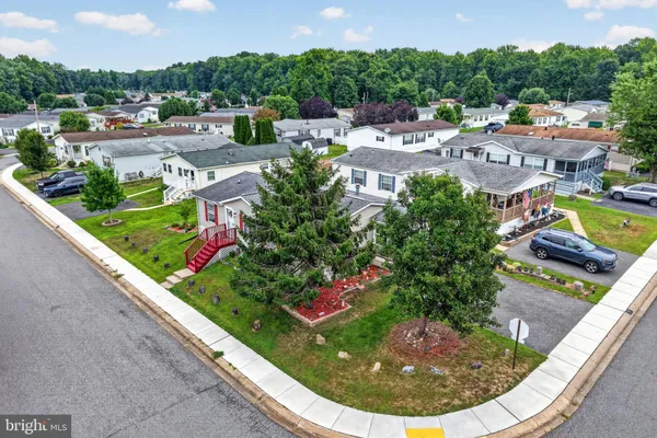 Property Slideshow image 2 of 25 | 1 woods way, Elkton, MD, 21921