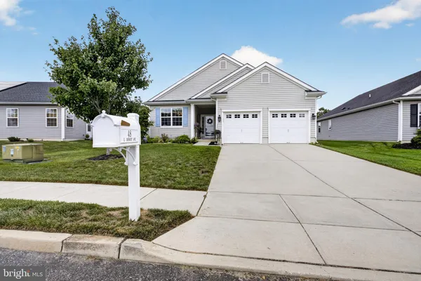 Property Slideshow image 2 of 54 | 48 e dehart ave, Clayton, NJ, 08312
