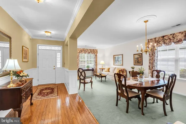 Property Slideshow image 3 of 46 | 18 powderhorn way, Allentown, NJ, 08501