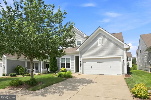 Property Slideshow image 2 of 43 | 138 denison st, Fredericksburg, VA, 22406