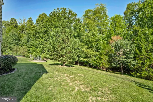 Property Slideshow image 3 of 75 | 3994 melting snow pl, Dumfries, VA, 22025
