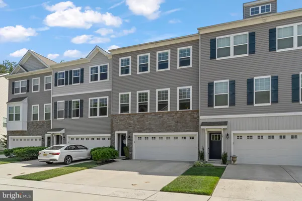 Property Slideshow image 3 of 35 | 56 sullivan way, Marlton, NJ, 08053