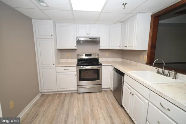 Property Slideshow image 2 of 69 | 4302 centennial sta 430, Warminster, PA, 18974
