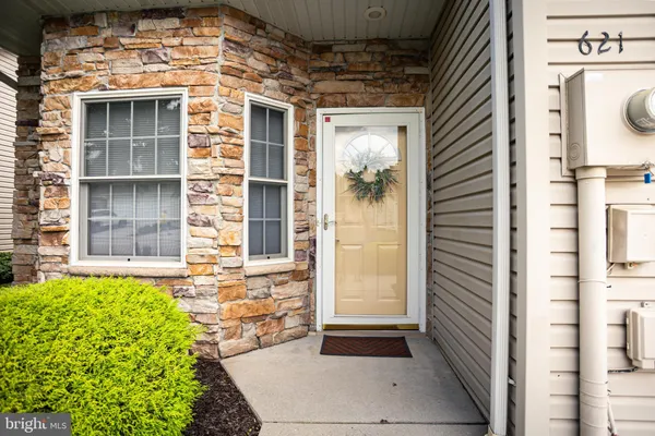 Property Slideshow image 3 of 30 | 621 northland dr 66, Hanover, PA, 17331
