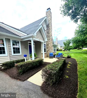 Property Slideshow image 2 of 11 | 105 hulnick rd 438, Coatesville, PA, 19320