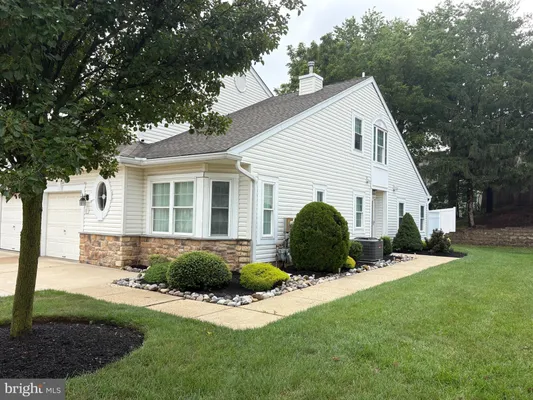 Property Slideshow image 2 of 26 | 15 titus ct, Richboro, PA, 18954