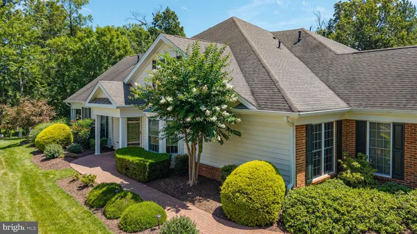 Property Slideshow image 3 of 45 | 5217 armour ct, Haymarket, VA, 20169