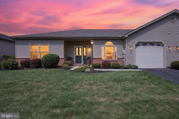 Property Slideshow image 2 of 31 | 162 leonard ln, Harrisburg, PA, 17111