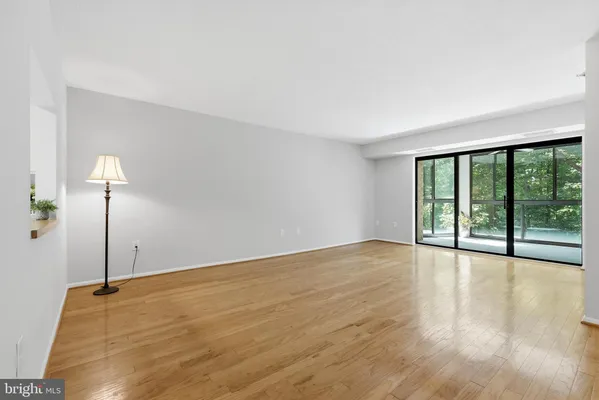 Property Slideshow image 2 of 46 | 15115 interlachen dr 3-524, Silver Spring, MD, 20906