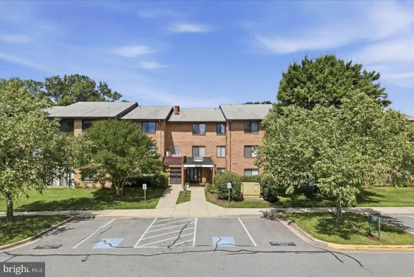 Property Slideshow image 2 of 29 | 15300 pine orchard dr 85-3d, Silver Spring, MD, 20906