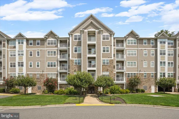 Property Slideshow image 2 of 39 | 902 macphail woods xing 3f, Bel Air, MD, 21015