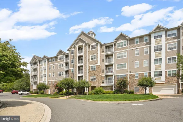 Property Slideshow image 3 of 39 | 902 macphail woods xing 3f, Bel Air, MD, 21015