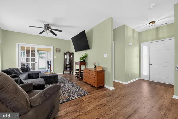 Property Slideshow image 3 of 15 | 21 belmont ave, Edgewater Park, NJ, 08010