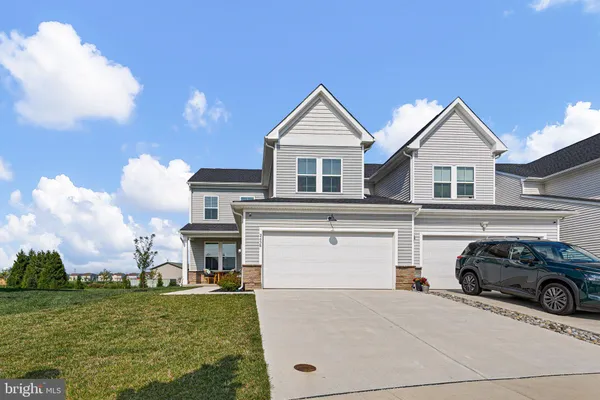 Property Slideshow image 3 of 32 | 2638 fairlight dr, Middletown, DE, 19709