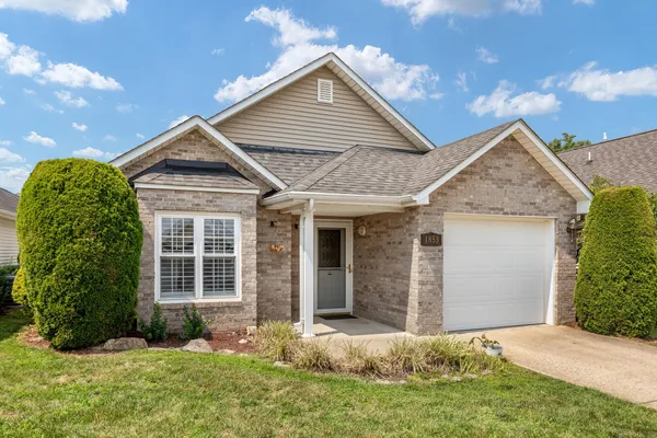 Property Slideshow image 2 of 24 | 1853 rosser ln, Winchester, VA, 22601