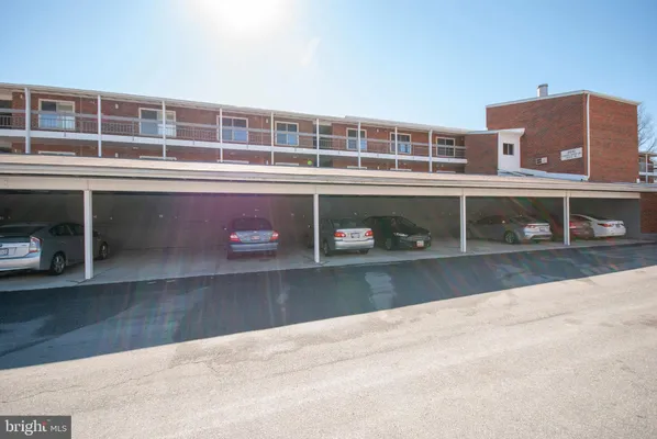 Property Slideshow image 2 of 5 | 3510 forest edge dr 2d, Silver Spring, MD, 20906